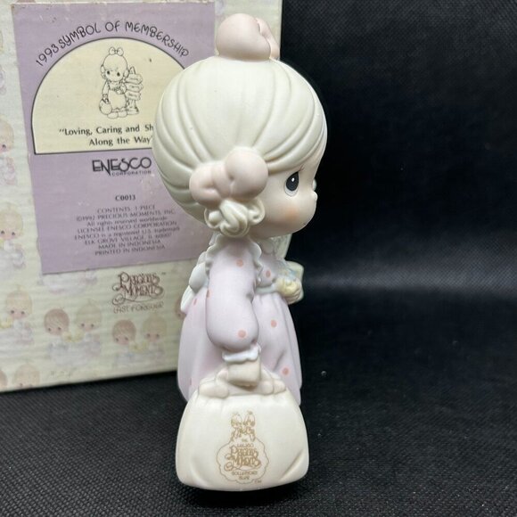 Precious Moments 1993 Member "Loving, Caring and Sharing Along The Way" figurine - Picture 3 of 5